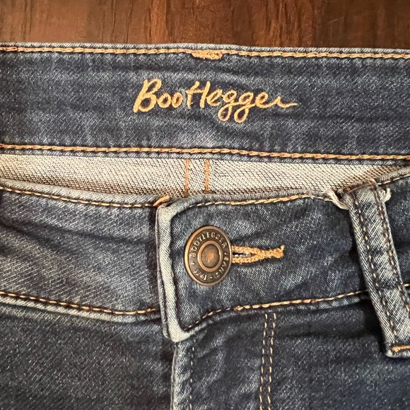 Bootlegger Skinny High Jeans - Picture 2 of 15